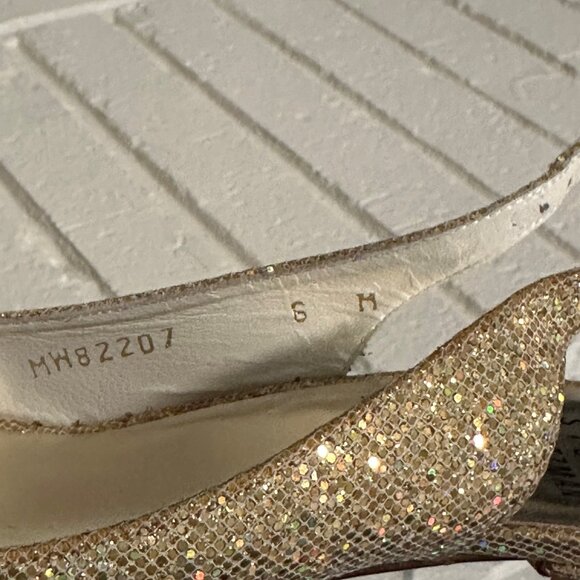 Stuart Weitzman Litely Aurora Glitter Gold Pump - Picture 12 of 16
